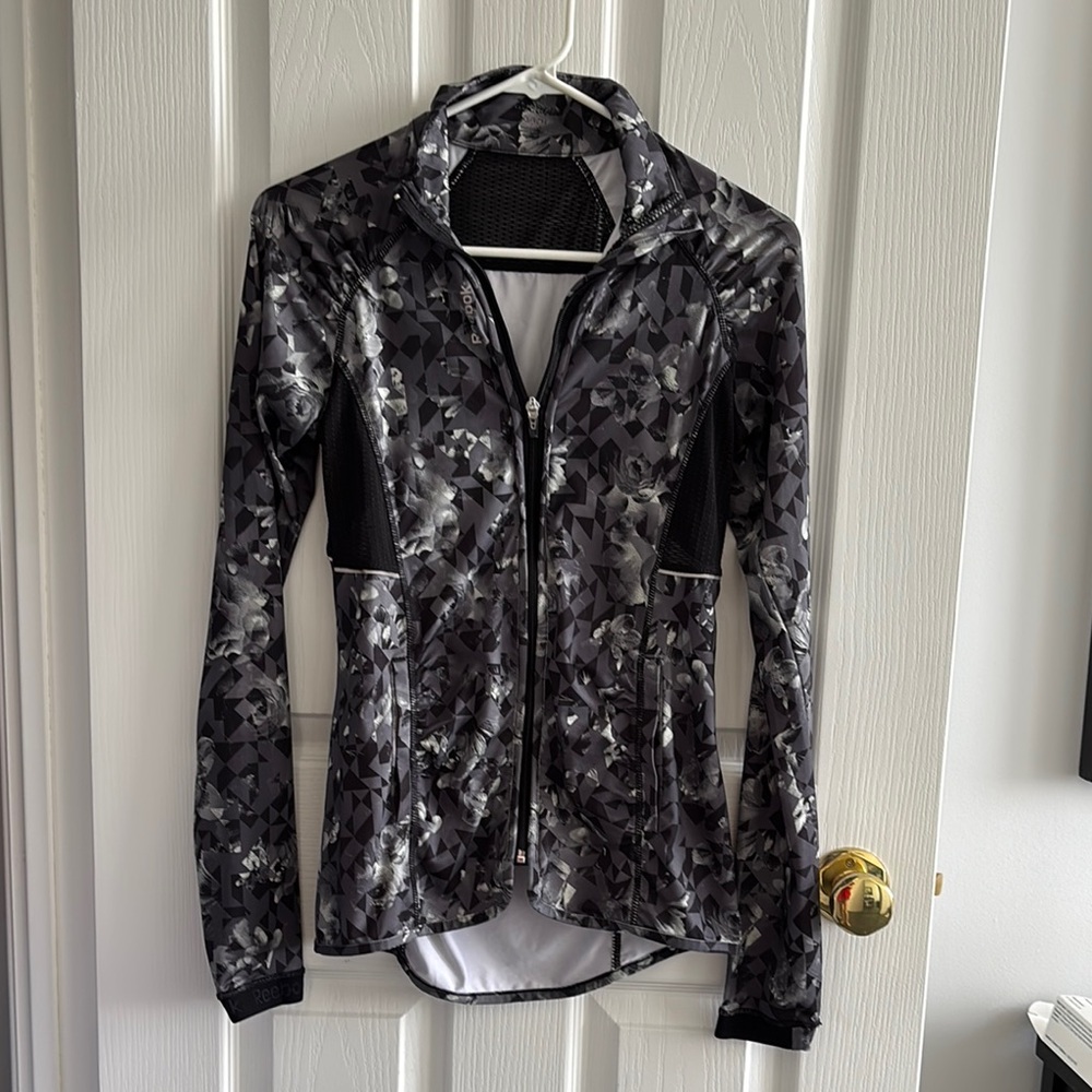 Women's Reebock Top - Picture 1 of 9